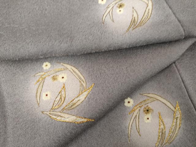 平和屋着物●訪問着　駒刺繍　ほたる暈し　草花丸文　金彩　やまと誂製　正絹　逸品　AABH3684cs