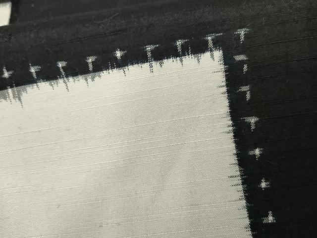 平和屋着物●上質な紬　格子　黒地　正絹　逸品　AABH3707cs