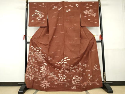 平和屋着物●訪問着　紬地　ろうけつ染　笠松風景文　正絹　逸品　AABH3710cs