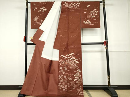 平和屋着物●訪問着　紬地　ろうけつ染　笠松風景文　正絹　逸品　AABH3710cs