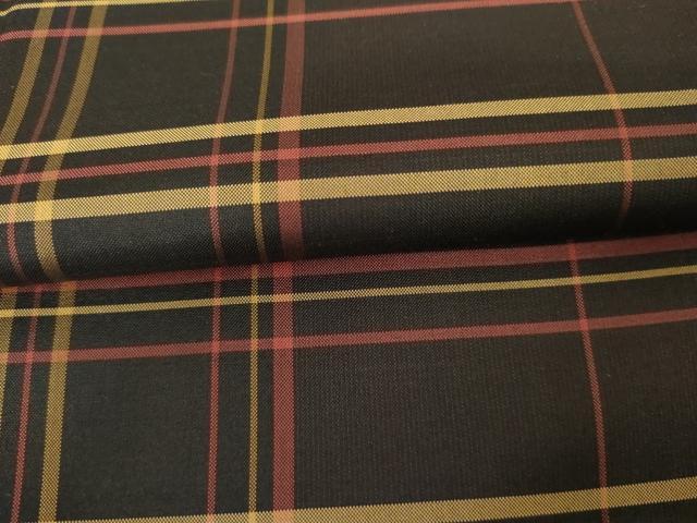 平和屋着物●本場縞大島紬　格子　黒地　正絹　逸品　AABH3726cs