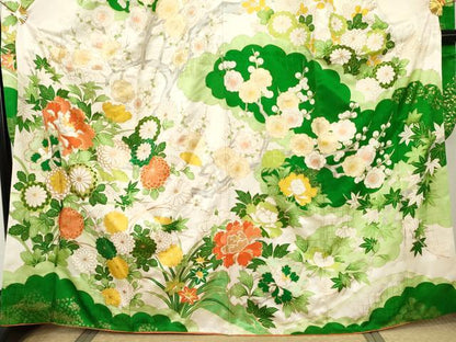 平和屋着物●豪華振袖　駒刺繍　枝花文　金糸　金彩　正絹　逸品　AABH3728cs