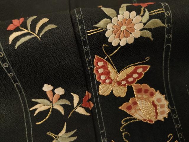 平和屋着物●訪問着　駒刺繍　花蝶文　黒地　金糸　正絹　逸品　AABH3770cs