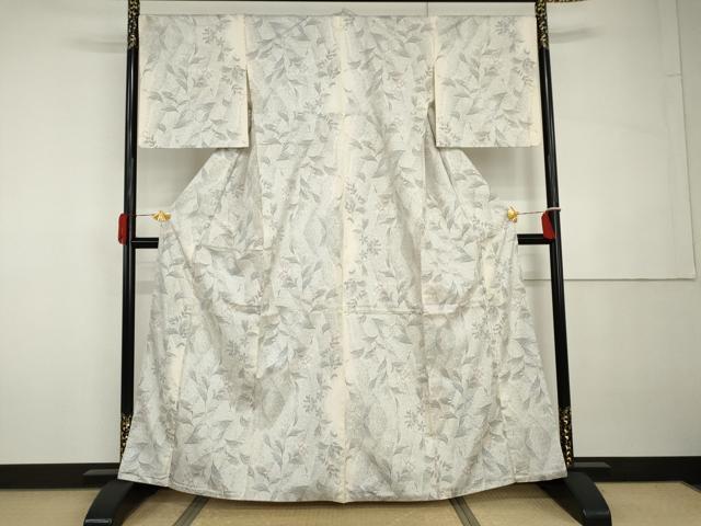 平和屋着物●本場大島紬　白大島　カタス7マルキ　更紗花唐草文　正絹　逸品　AABH3777cs