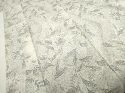 平和屋着物●本場大島紬　白大島　カタス7マルキ　更紗花唐草文　正絹　逸品　AABH3777cs