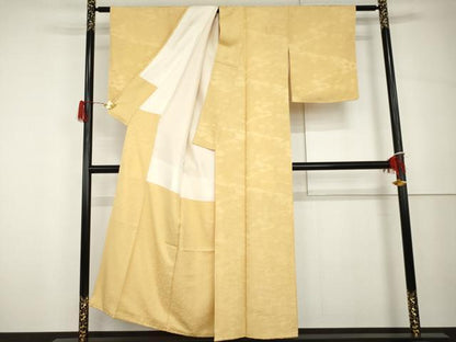 平和屋着物●上質な色無地　吉祥飛鳥地紋　卵色　正絹　逸品　AABH3789cs