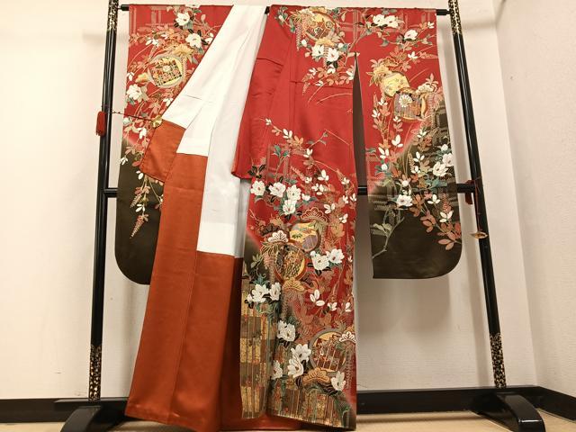平和屋着物●豪華振袖　駒刺繍　草花文　暈し染め　金彩　正絹　逸品　AABH3814ph