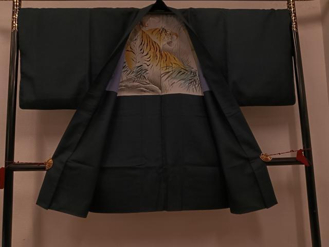 平和屋着物●男性　紬　アンサンブル　亀甲柄　正絹　逸品　AABH3816ph