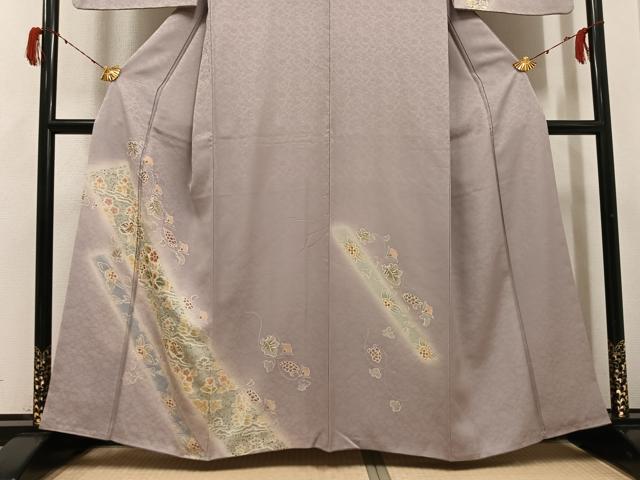 平和屋着物●訪問着　向い鳥葡萄花唐草文　暈し染め　金彩　正絹　逸品　AABH3825ph