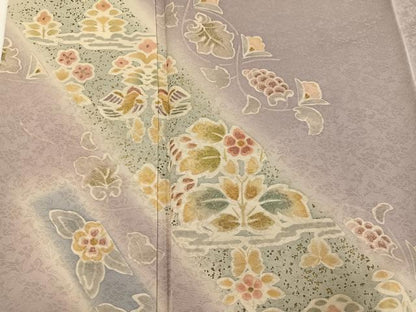 平和屋着物●訪問着　向い鳥葡萄花唐草文　暈し染め　金彩　正絹　逸品　AABH3825ph