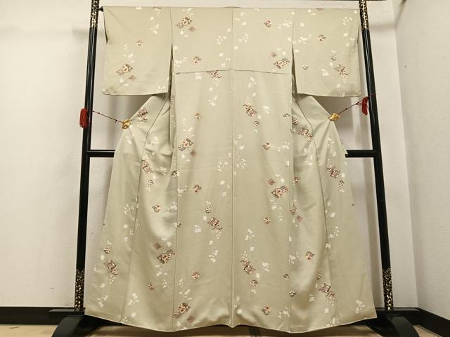 平和屋着物●上質な小紋　松皮菱草花文　金彩　正絹　逸品　AABH3827ph