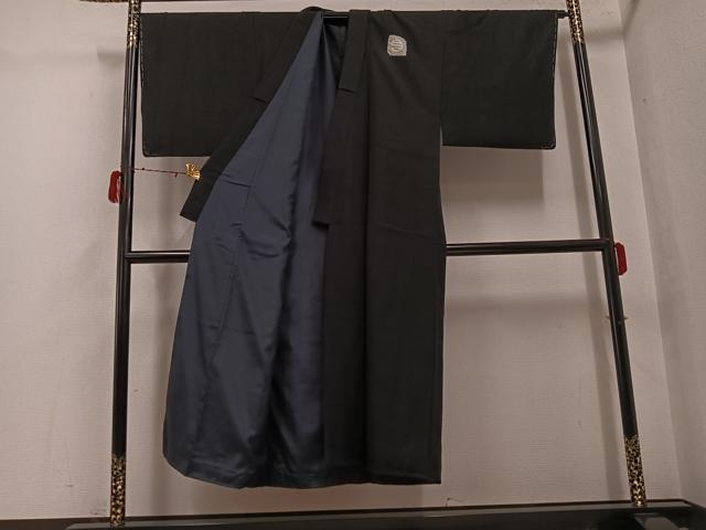 平和屋着物●男性　黒紋付・羽織セット　正絹　逸品　AABH3830ph