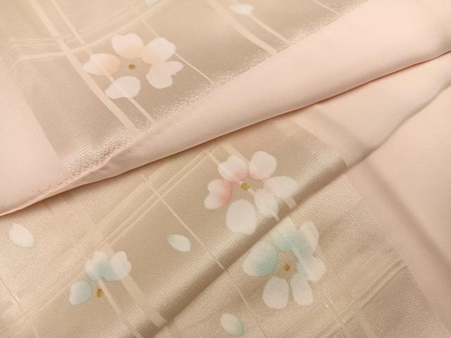 平和屋着物●長襦袢　無双仕立て　舞花文　金彩　正絹　逸品　AABH3837ph