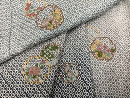 平和屋着物●訪問着　総絞り　刺繍　雪輪草花文　暈し染め　金糸　正絹　逸品　AABH4047ph
