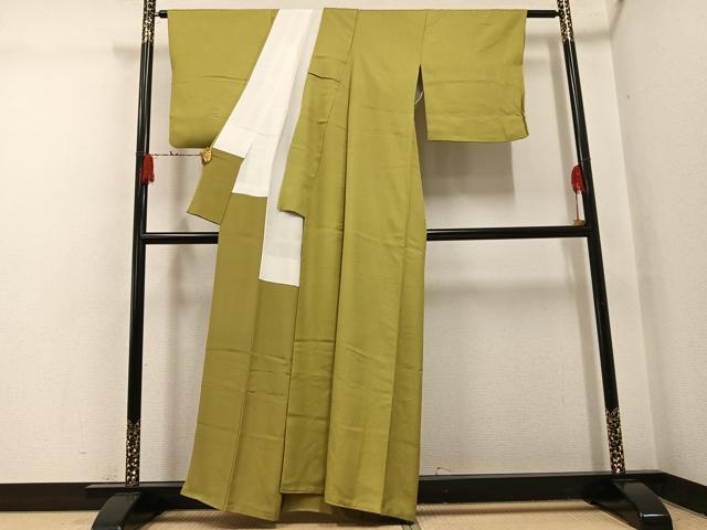 平和屋着物●本加賀友禅作家　藤村加泉監修　色無地　花地紋　青朽葉色　正絹　逸品　AABH4048ph