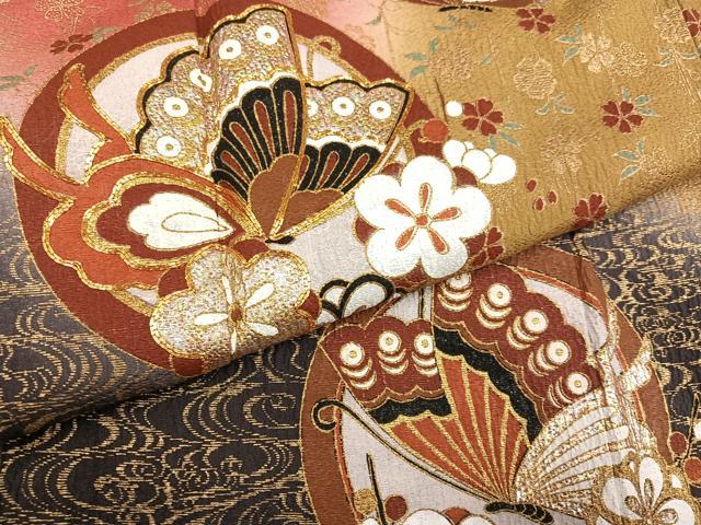 平和屋着物●豪華振袖　駒刺繍　ふくれ織　花蝶文　暈し染め　金銀彩　正絹　逸品　AABH4072ph