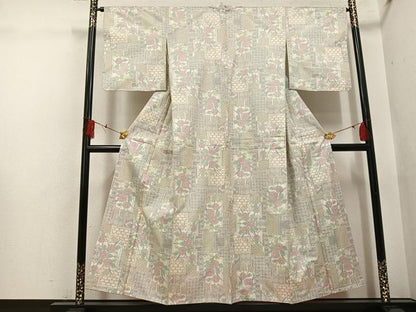 平和屋着物●本場大島紬　白大島　一元絣　草花吉祥文　正絹　逸品　未使用　AABH4105ph