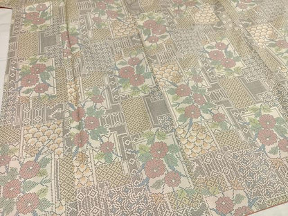平和屋着物●本場大島紬　白大島　一元絣　草花吉祥文　正絹　逸品　未使用　AABH4105ph
