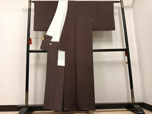 平和屋着物●無地絵羽訪問着　作家物　茂野大生　霞文　色無地　煤竹色　正絹　逸品　AABH4126ph