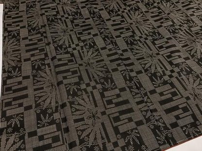 平和屋着物●本場大島紬　一元7マルキ　草花文　正絹　逸品　AABH4134ph
