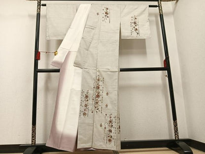 平和屋着物●本場大島紬　訪問着　中国三大刺繍　スワトウ刺繍　汕頭刺繍　更紗唐草文　正絹　逸品　未使用　AABH4156ph