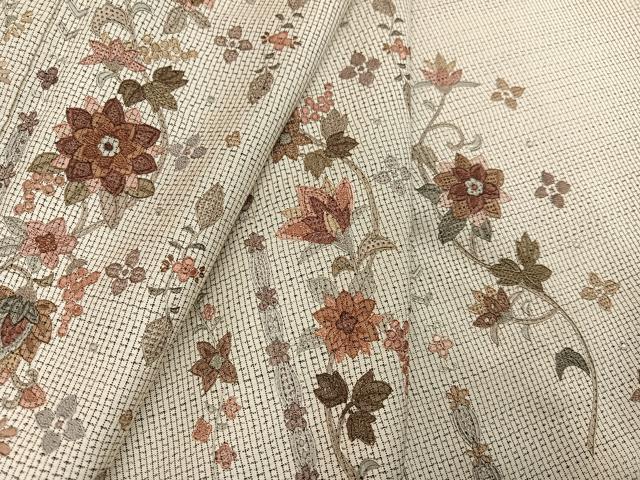 平和屋着物●本場大島紬　訪問着　中国三大刺繍　スワトウ刺繍　汕頭刺繍　更紗唐草文　正絹　逸品　未使用　AABH4156ph
