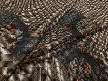 平和屋着物●本場大島紬　カタス7マルキ　花丸文　正絹　逸品　AABH4177ph