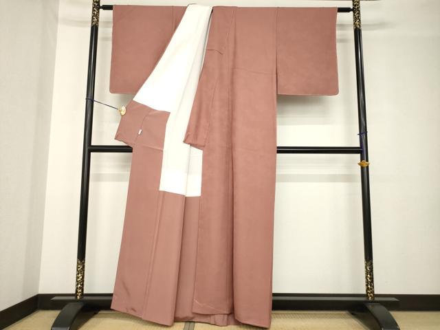 平和屋着物●本加賀友禅作家　押田正義　色無地　紗綾形地紋　蘇芳香色　高島屋扱い　正絹　逸品　未使用　AABH4213ck