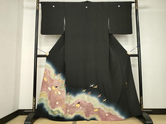 平和屋着物●京友禅の第一人者　松井青々　黒留袖　駒刺繍　箔散らし文様　金彩　正絹　逸品　AABH4248ck