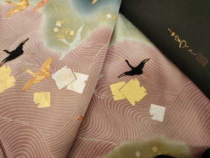 平和屋着物●京友禅の第一人者　松井青々　黒留袖　駒刺繍　箔散らし文様　金彩　正絹　逸品　AABH4248ck