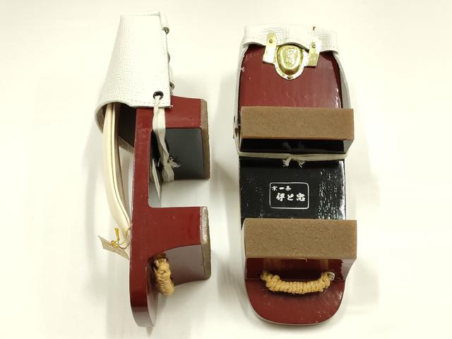 平和屋着物●和装小物　下駄　伊と忠　雨カバー付き　防寒　逸品　AABH4290ay