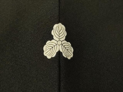 平和屋着物■豪華黒留袖　作家物　花鳥風景文　暈し染め　正絹　逸品　AABH4419fw