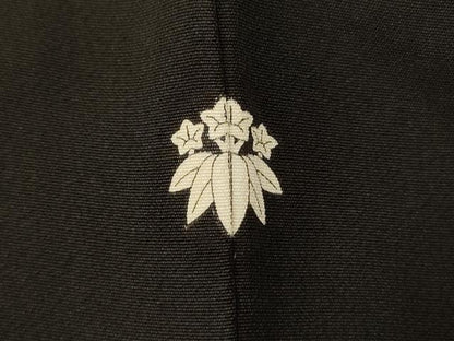平和屋着物■豪華黒留袖 草花陶器文 暈し染め 金銀彩 正絹 逸品 AABH4434fw