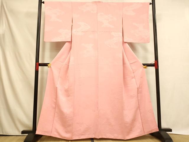 平和屋着物□上質な色無地 雲取り草葉地紋 珊瑚色 正絹 逸品