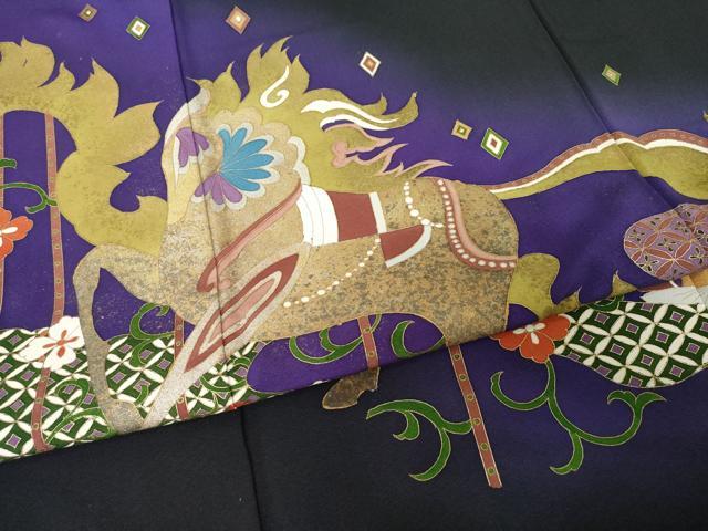 平和屋着物●世界的友禅作家　千地泰弘　黒留袖　馬　金彩　正絹　逸品　AABH4566ck