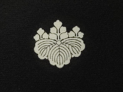 平和屋着物●世界的友禅作家　千地泰弘　黒留袖　馬　金彩　正絹　逸品　AABH4566ck