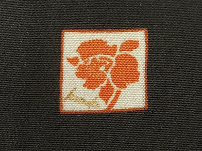 平和屋着物●女優・後藤久美子ブランド　黒留袖　駒刺繍　扇面飛鶴花文　金彩　正絹　逸品　AABH4572ck