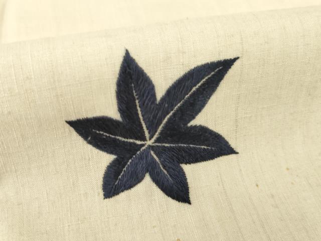 平和屋着物●本場結城紬　重要無形文化財　訪問着　総刺繍　銀杏　楓　正絹　逸品　AABH4585ck