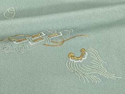 平和屋着物●加賀友禅の巨匠　初代　由水十久　蘇州刺繍　人間国宝　将雪英導　訪問着　宝尽くし　反端付き　正絹　逸品　AABH4597ck