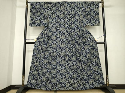 平和屋着物●浦野理一　型染め　小紋　花唐草文　鬼しぼ縮緬　正絹　逸品　AABH4611ck
