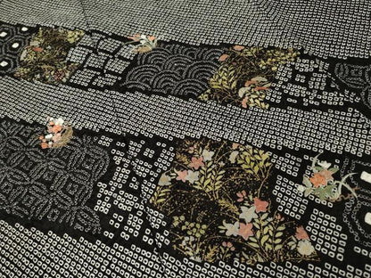 平和屋着物●訪問着　総絞り　刺繍　草花文　黒地　正絹　逸品　AABH4639ck