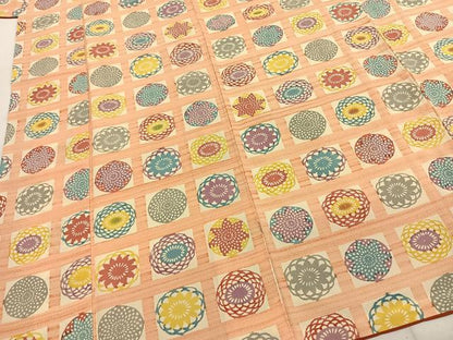 平和屋着物●上質な小紋　型染め　色紙花文　正絹　逸品　AABH4728fy