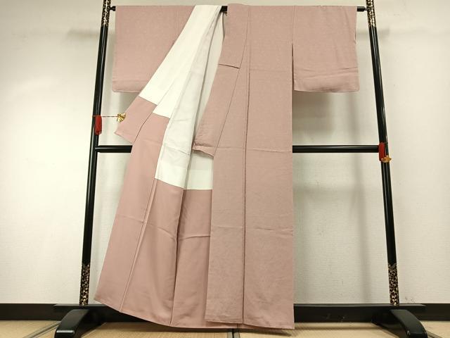 平和屋着物●上質な色無地　草花地紋　灰桜色　正絹　逸品　未使用　AABH4764fy