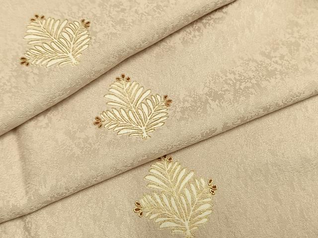 平和屋着物●上質な小紋　松葉　金彩　正絹　逸品　AABH4798fy