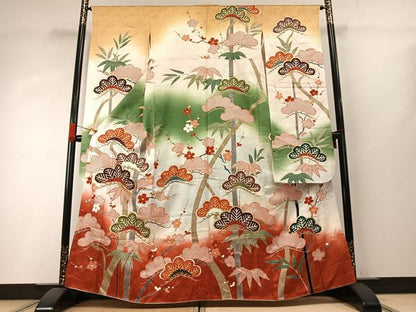 平和屋着物●豪華振袖　駒刺繍　松竹梅　暈し染め　金彩　正絹　逸品　AABH4820fy