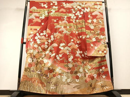 平和屋着物●豪華振袖　駒刺繍　花蝶文　暈し染め　金彩　正絹　逸品　AABH4843fy