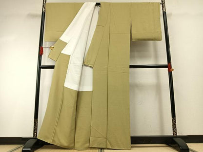 平和屋着物●上質な色無地　枯草色　正絹　逸品　未使用　AABH4875fy
