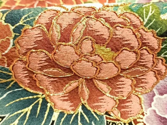 平和屋着物●豪華振袖　駒刺繍　草花文　暈し染め　金彩　正絹　逸品　AABH5023fy
