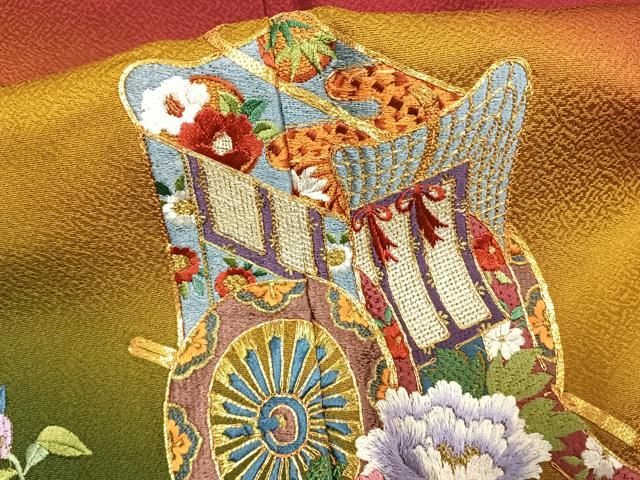 平和屋着物●豪華振袖　駒刺繍　御所車花文　暈し染め　金糸　正絹　逸品　AABH5054fy