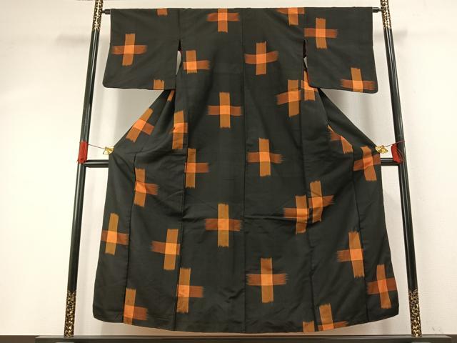 平和屋着物●アンティーク　大正ロマン　紬　十字絣　黒地　正絹　逸品　AABH5072fy